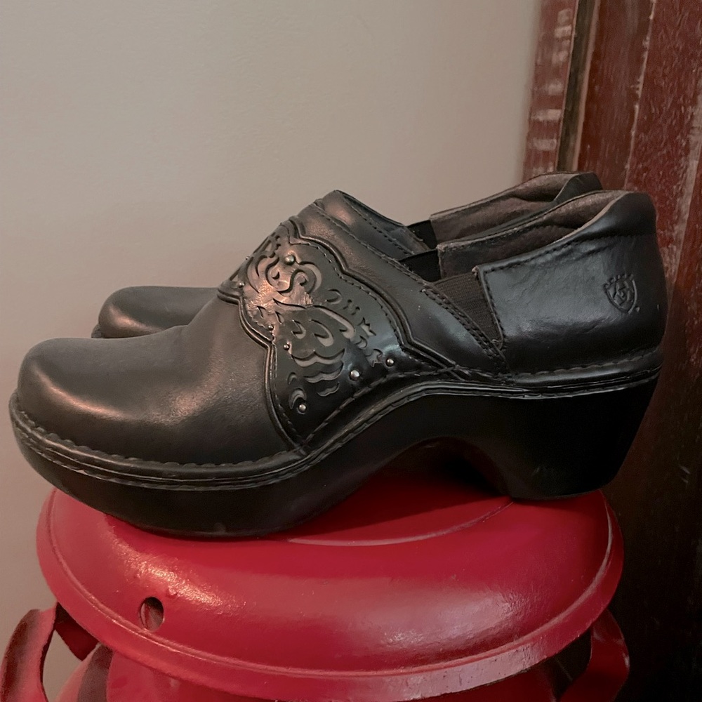 Ariat clogs